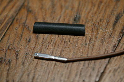 [Heat shrink tubing for pin]