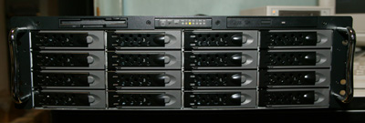 [Front view of the server]